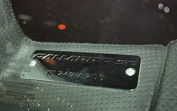 Sài Gòn: đỉnh điểm của “bão” siêu xe! - 2 Sài Gòn: đỉnh điểm của “bão” siêu xe! - 2