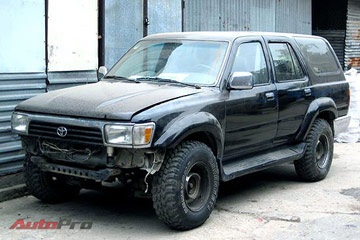 Xem chiếc xe mơ ước của người Hà Thành mùa lụt! - 12