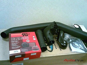 Xem chiếc xe mơ ước của người Hà Thành mùa lụt! - 14