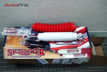 Xem chiếc xe mơ ước của người Hà Thành mùa lụt! - 2