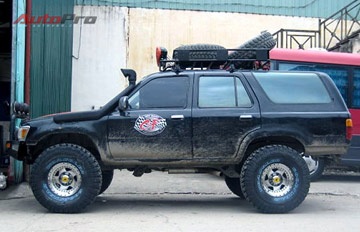 Xem chiếc xe mơ ước của người Hà Thành mùa lụt! - 21