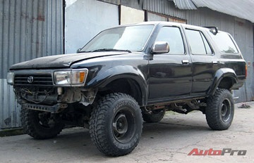 Xem chiếc xe mơ ước của người Hà Thành mùa lụt! - 13