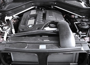 BMW X6 - Xe việt dã cho người ưa tốc độ - 3 BMW X6 - Xe việt dã cho người ưa tốc độ - 3