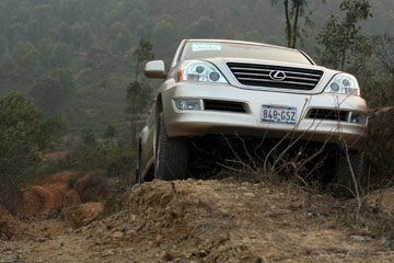 Lexus GX470 - Da, gỗ và "đồ chơi"! - 7 Lexus GX470 - Da, gỗ và "đồ chơi"! - 7