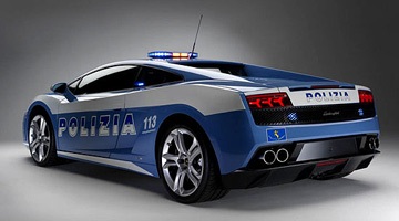 Lamborghini Gallardo LP560/4: “Nỗi khiếp sợ mới” cho tội phạm Ý - 1