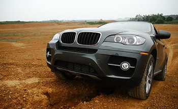 BMW X6 - Xe việt dã cho người ưa tốc độ - 2 BMW X6 - Xe việt dã cho người ưa tốc độ - 2