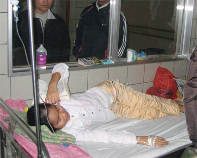 Cần trực 24/24 trong ngày Tết - 1