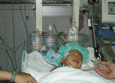 Nhiều bệnh nhân tử vong trên đường chuyển viện - 1 Nhiều bệnh nhân tử vong trên đường chuyển viện - 1