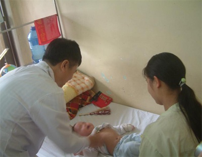 Viêm màng não mủ dễ nhầm với bệnh mũi họng - 1