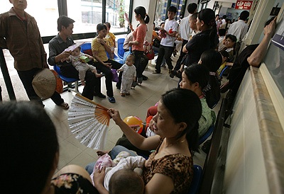 Méo mặt nằm viện ngày nắng nóng - 2 Méo mặt nằm viện ngày nắng nóng - 2