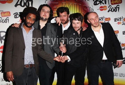 Katy Perry chiến thắng tại lễ trao giải Brit Awards - 15 Katy Perry chiến thắng tại lễ trao giải Brit Awards - 15