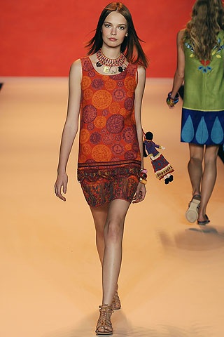 BST bay bổng của Anna Sui - 19