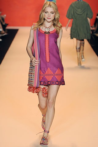 BST bay bổng của Anna Sui - 23