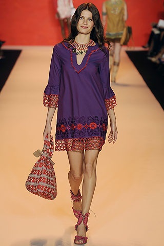 BST bay bổng của Anna Sui - 15