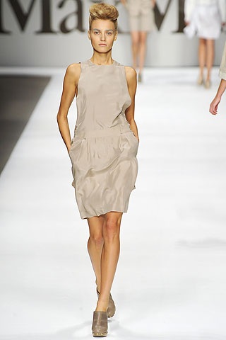 MaxMara: Thanh lịch, trẻ trung - 23