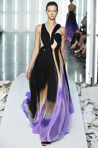 BST xuân hè 2009 của Rodarte - 2