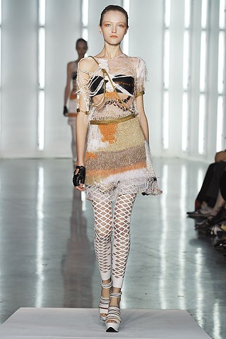 BST xuân hè 2009 của Rodarte - 18