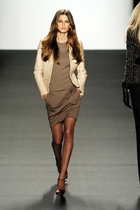 Vẻ đẹp tràn đầy nữ tính - 3