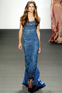 Vẻ đẹp tràn đầy nữ tính - 24