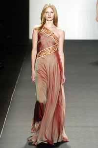 Vẻ đẹp tràn đầy nữ tính - 21