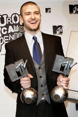 5 người đàn ông mặc đẹp nhất Hollywood - 4 5 người đàn ông mặc đẹp nhất Hollywood - 4