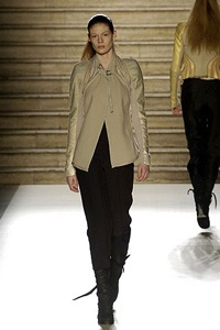 Một phong cách lạ - 4
