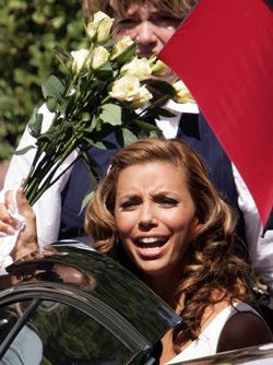 Eva Longoria ngán ngẩm vai bà nội trợ lả lơi - 4