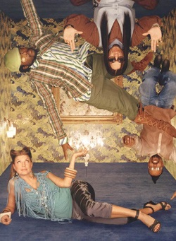 Fergie tự hào vì mình hát hay - 4