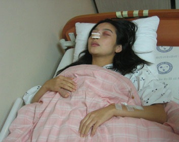 Lee Chan hành hung Lee Min Young ngay sau khi li dị - 1