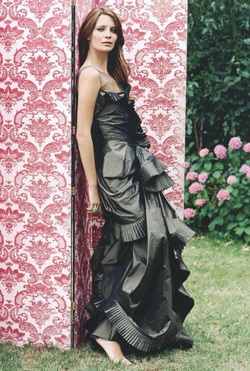 Mischa Barton: Dịu dàng và lãng mạn - 5