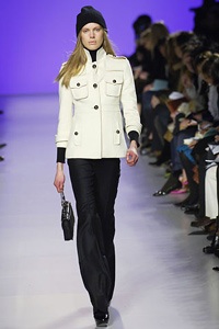 Một vẻ đẹp lãng mạn và nữ tính - 8