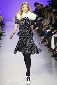 Một vẻ đẹp lãng mạn và nữ tính - 19