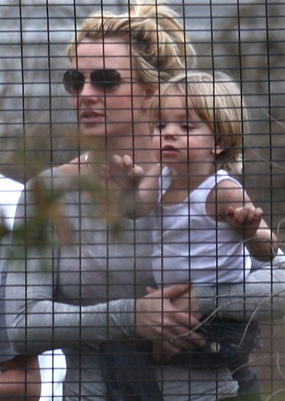 Pax Thiên - một trong 10 em bé dễ thương nhất Hollywood - 7