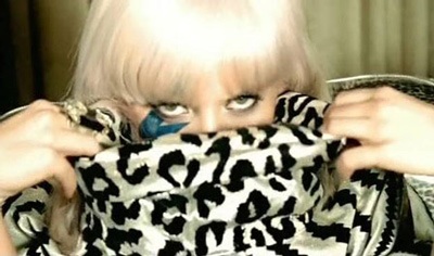 Christina Aguilera: “Tôi chẳng cần bắt chước ai cả!” - 8 Christina Aguilera: “Tôi chẳng cần bắt chước ai cả!” - 8