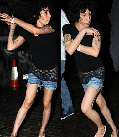 Amy Winehouse lại say xỉn - 3 Amy Winehouse lại say xỉn - 3