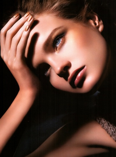 Siêu mẫu Natalia Vodianova vui chơi trên biển - 2 Siêu mẫu Natalia Vodianova vui chơi trên biển - 2