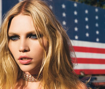 Chùm ảnh đẹp của năm siêu mẫu - 8 Chùm ảnh đẹp của năm siêu mẫu - 8