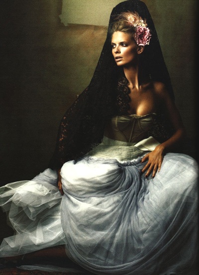 Julia Stegner chia sẻ bí quyết làm đẹp - 4 Julia Stegner chia sẻ bí quyết làm đẹp - 4