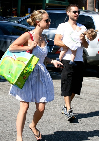 Vợ “Người nhện” mang bầu lần hai - 1