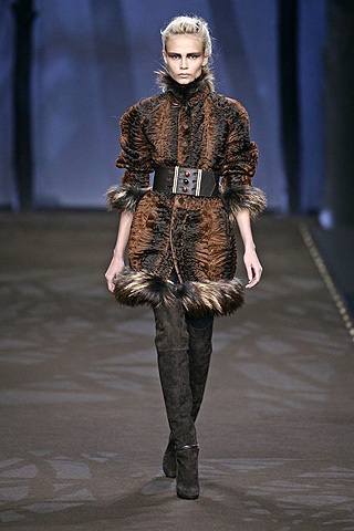 BST sang trọng của Fendi - 19 BST sang trọng của Fendi - 19