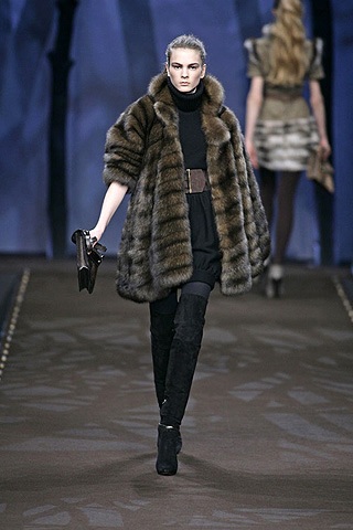 BST sang trọng của Fendi - 12 BST sang trọng của Fendi - 12