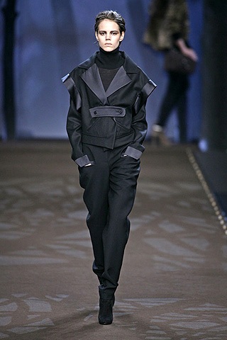 BST sang trọng của Fendi - 24 BST sang trọng của Fendi - 24