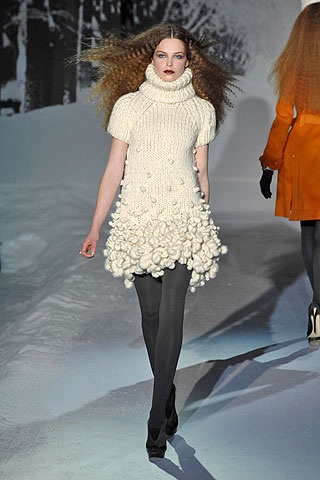 BST thu/đông 2008 của Julien Macdonald - 7 BST thu/đông 2008 của Julien Macdonald - 7