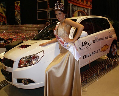 Hoa hậu Croatia - Càng nhìn lâu, càng hút - 3