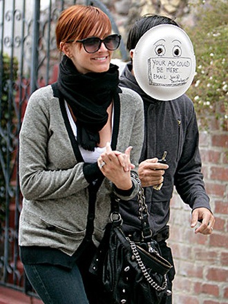 Những bức ảnh đẹp của “sao” trong năm 2008 - 10 Những bức ảnh đẹp của “sao” trong năm 2008 - 10