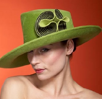 Những chiếc mũ ấn tượng của Philip Treacy - 22