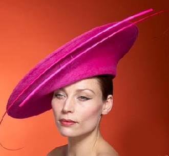 Những chiếc mũ ấn tượng của Philip Treacy - 21