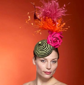 Những chiếc mũ ấn tượng của Philip Treacy - 19