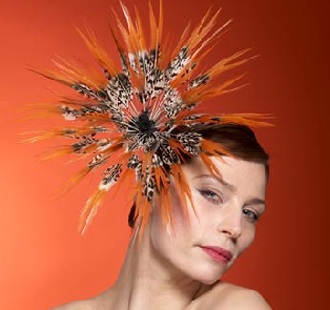Những chiếc mũ ấn tượng của Philip Treacy - 36
