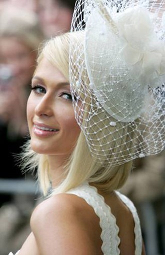 Những chiếc mũ ấn tượng của Philip Treacy - 4